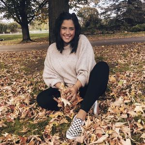 Meet your Posher, Julia
